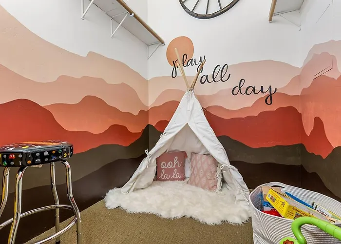 Bliss Estates -sleeps 16- Hot Tub * Sedona