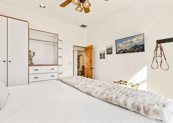 Bliss Estates -sleeps 16- Hot Tub * Sedona